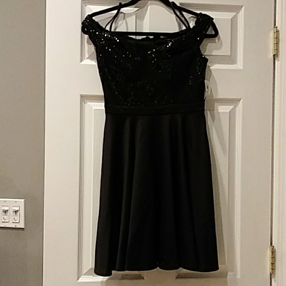 Morgan & Co. Black dress size small